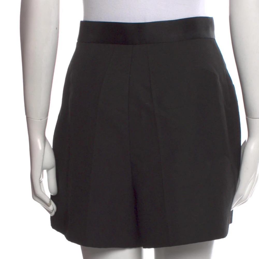 Sandro Hugo Black Shorts - Picture 5 of 7